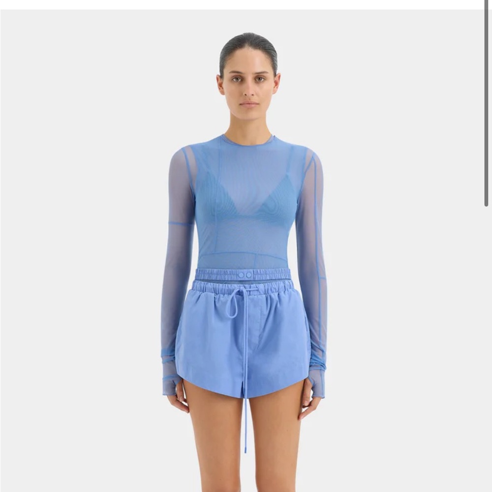 NOUVEAUX BELTED MINI SHORT